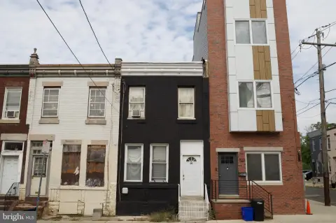 Triplex with Full Basement