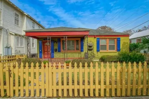 Charming Duplex in City Park