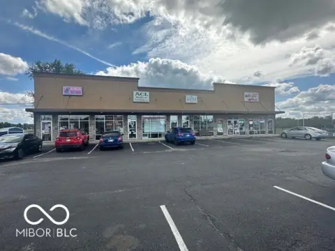 Retail Space Near Interstate 69