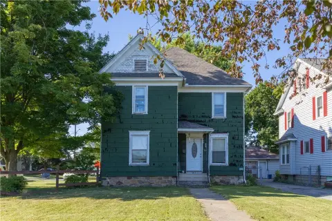 Newark Duplex with Rental Income