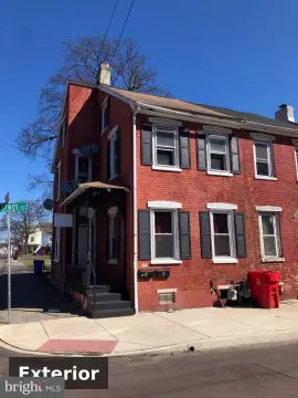 Duplex with Updated Interiors