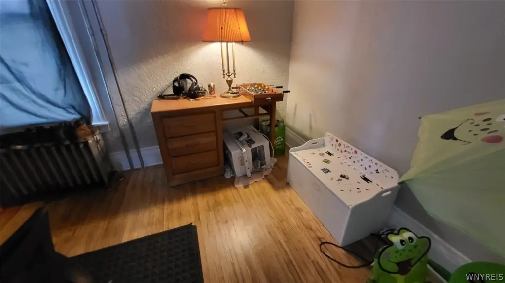 Picture 11