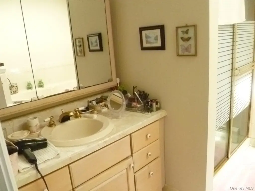 Picture 25