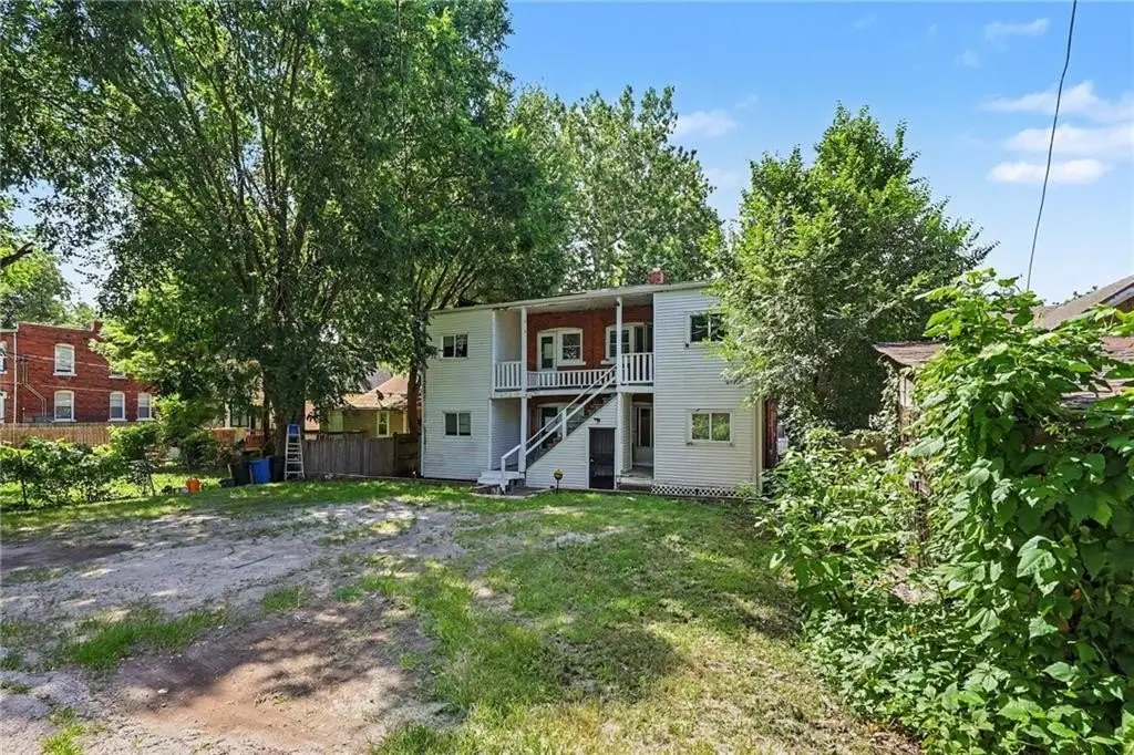 Picture 19