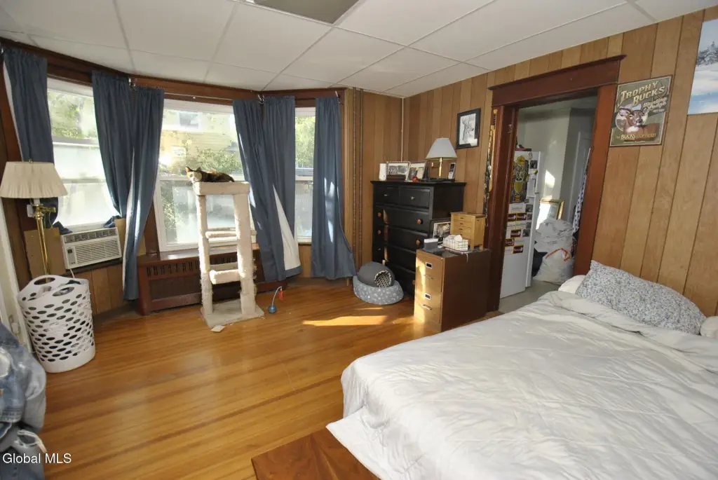 Picture 12