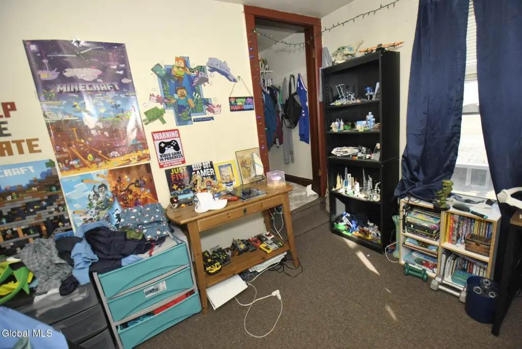 Picture 25