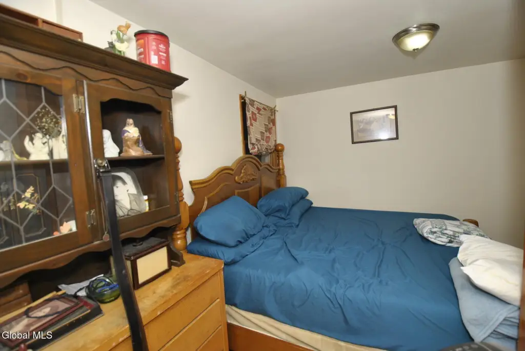 Picture 37