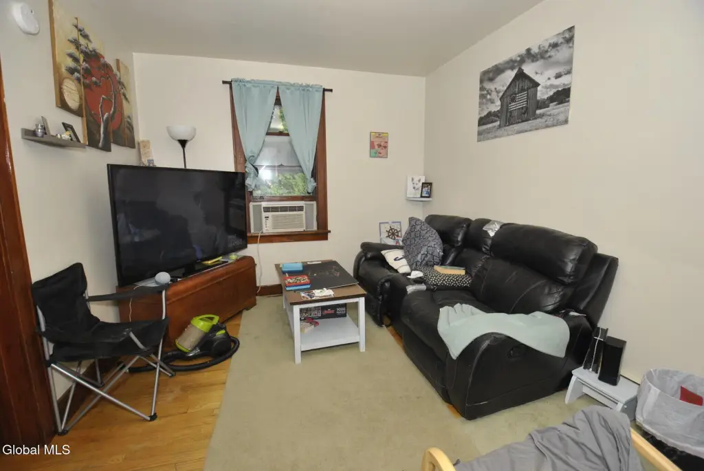 Picture 17