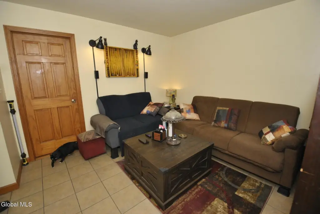 Picture 8