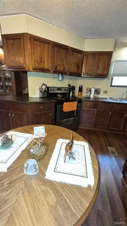 Picture 38