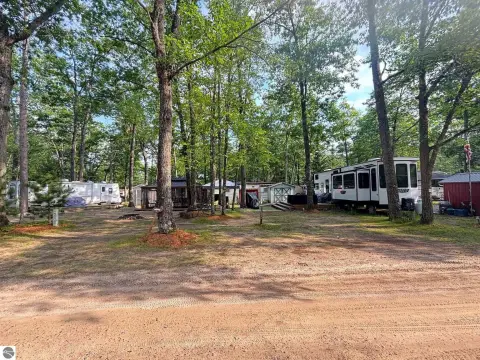 Campground Lots in Cedar Shores