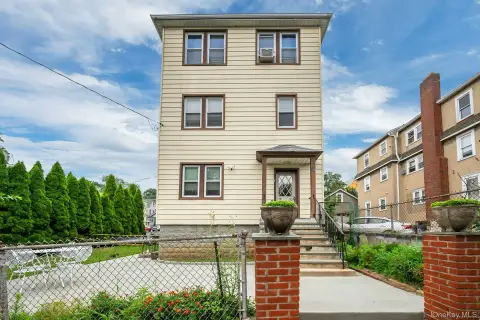 Triplex with Garage Parking