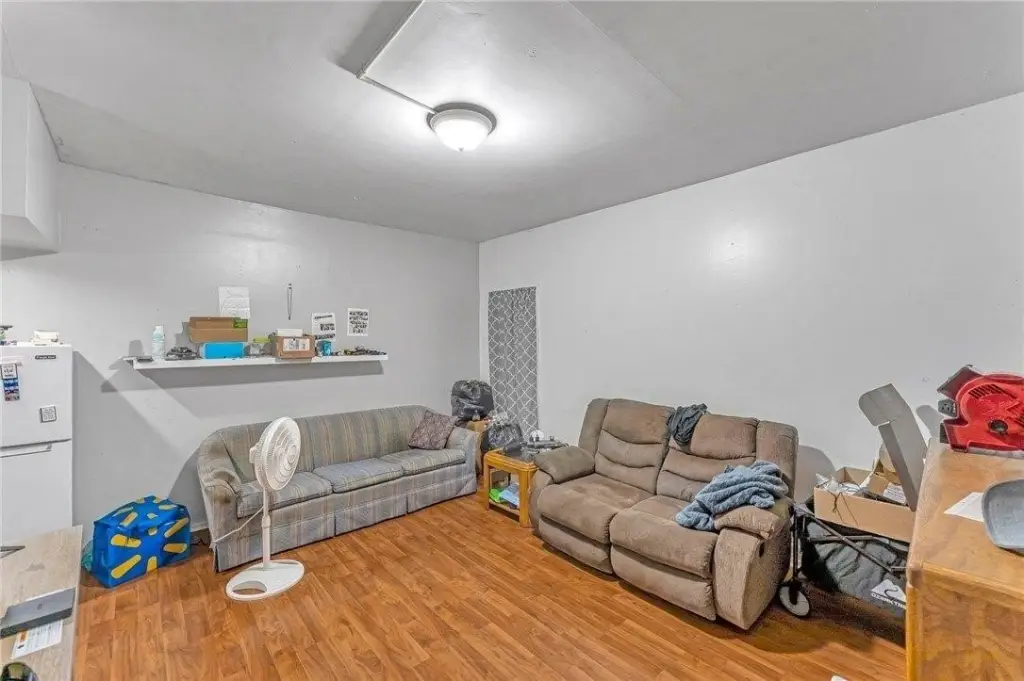 Picture 8