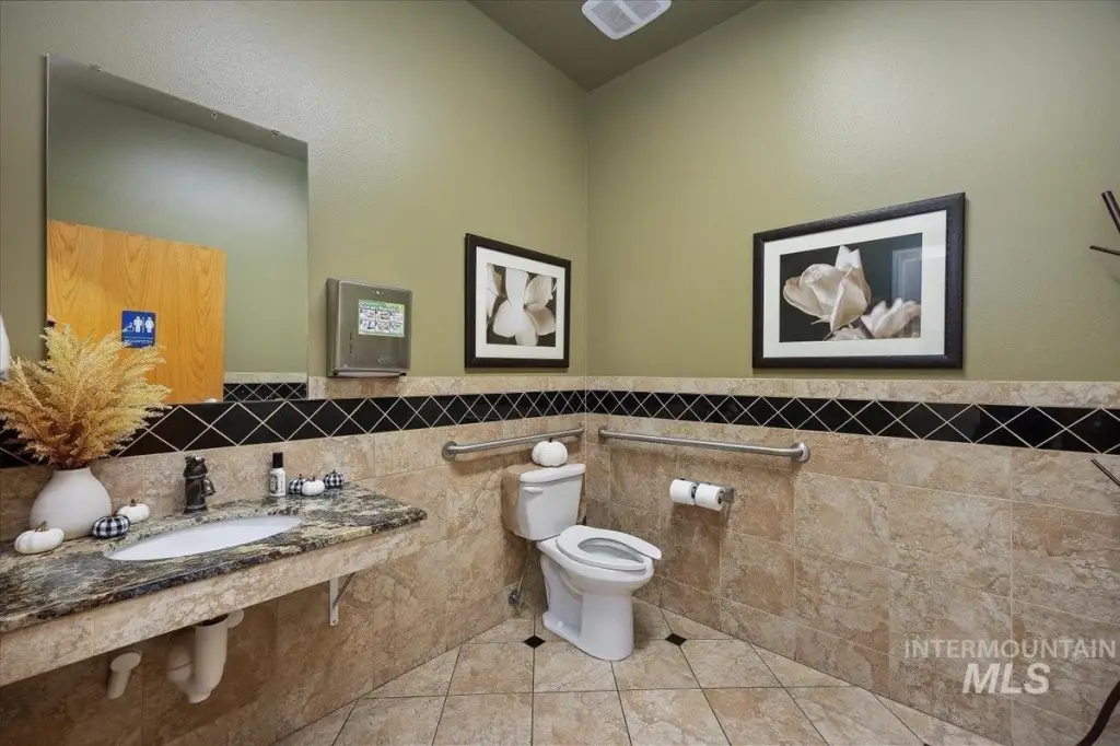 Picture 10