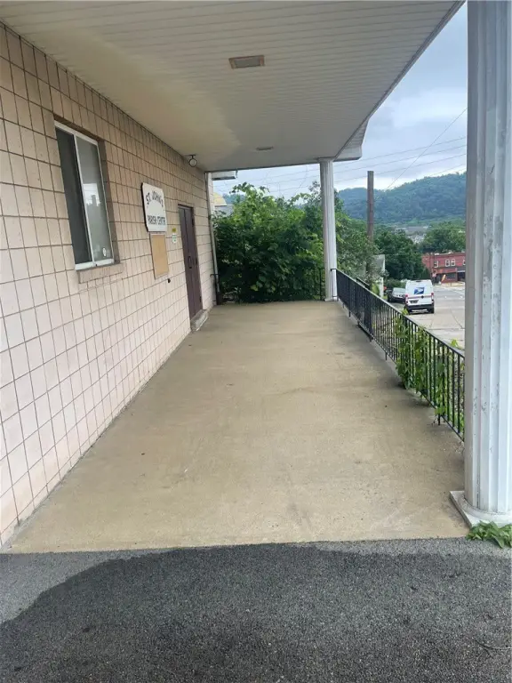 Picture 5