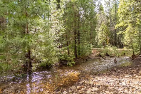 Creekfront Homesite Near Lake McCumber