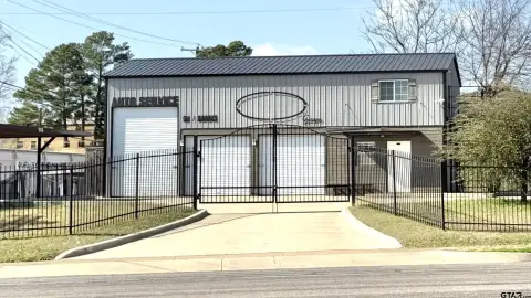 Mechanic Shop with Office Space