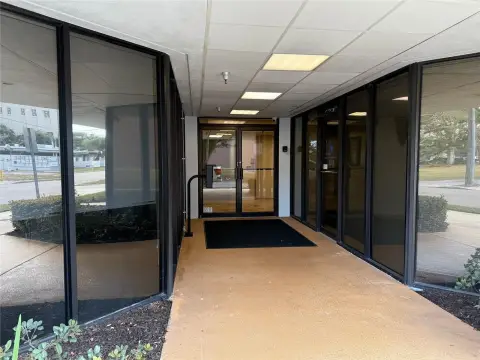 Furnished Downtown Sarasota Office Space