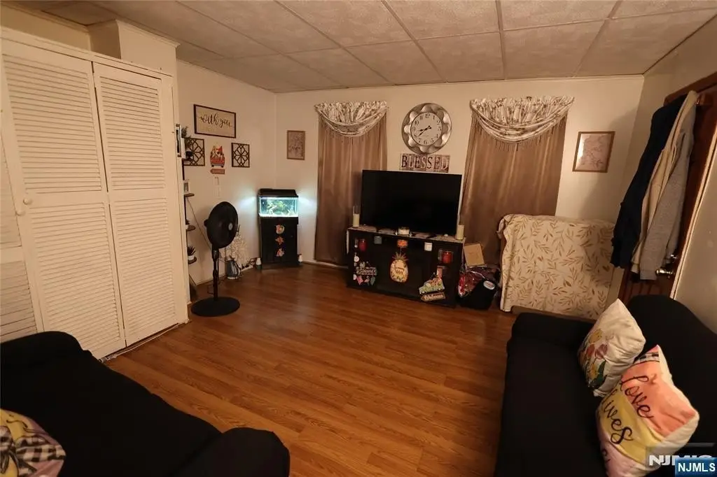 Picture 6