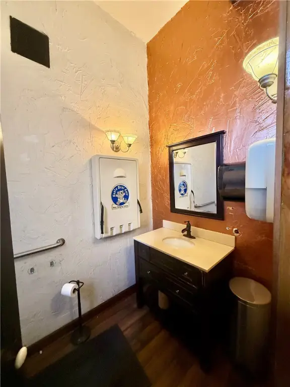 Picture 10