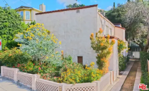 Beachwood Canyon Multifamily Investment Opportunity