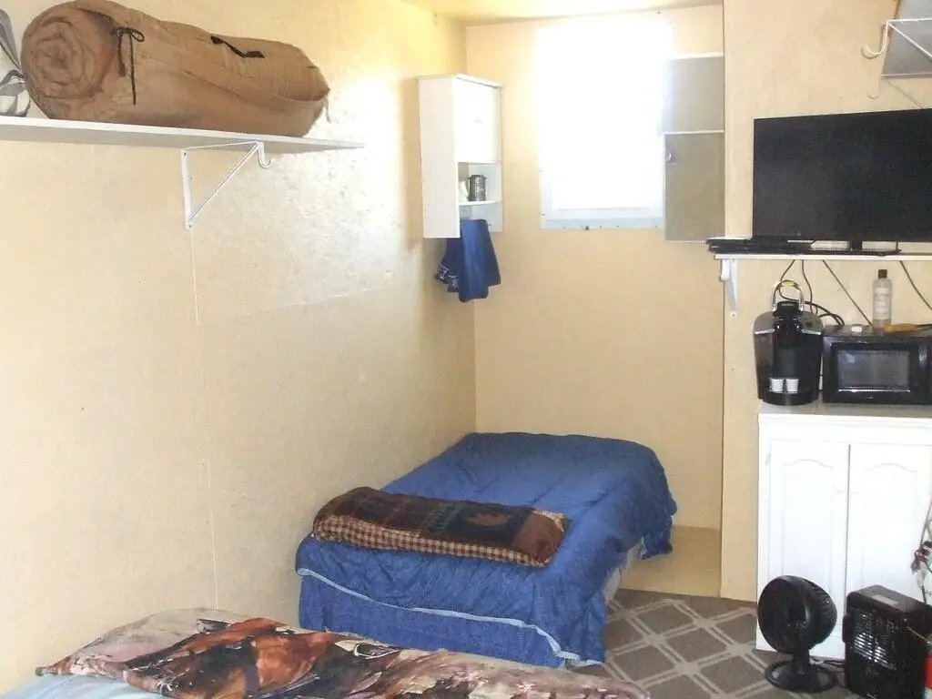 Picture 25