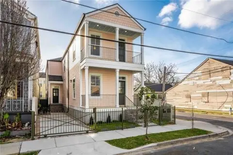 New Orleans Duplex in Marigny