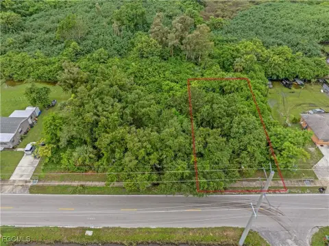 Residential Lot in Fort Myers