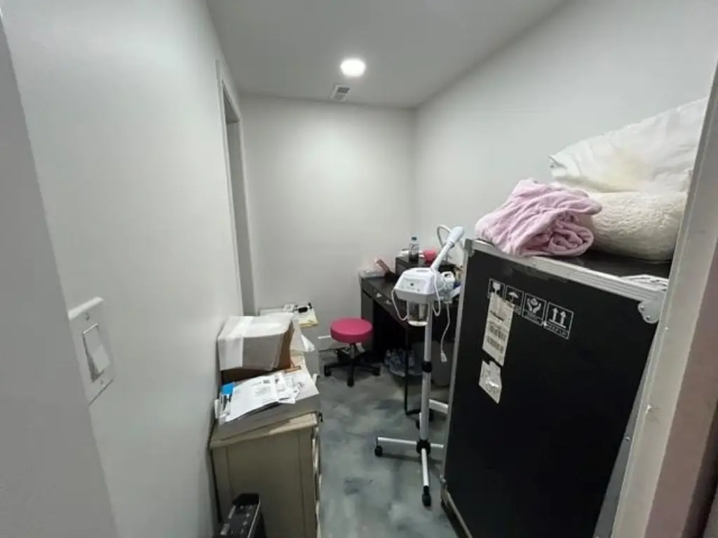 Picture 17