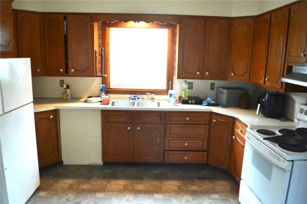 Picture 4
