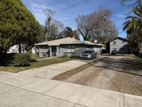 Daytona Beach Income-Producing Triplex