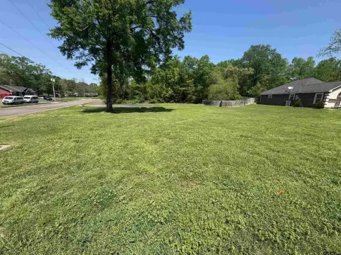 Residential Lot in Mt Pleasant