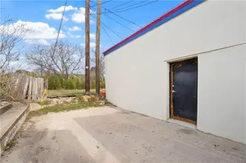 Waco Retail/Salon Opportunity