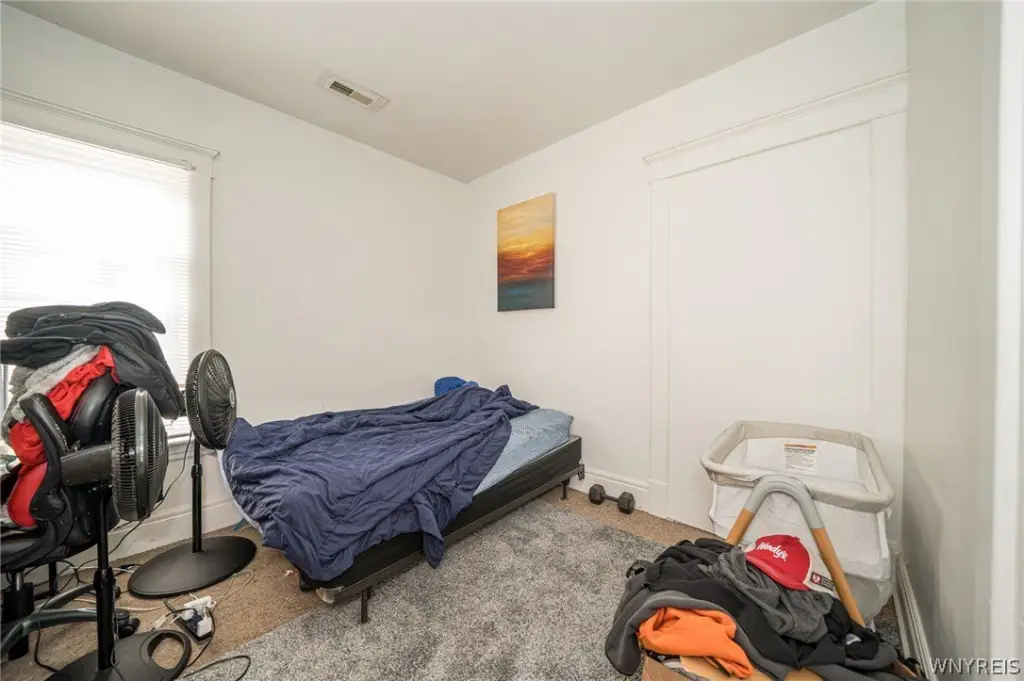 Picture 18