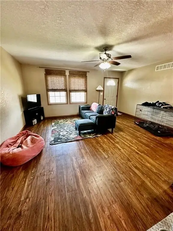 Picture 14