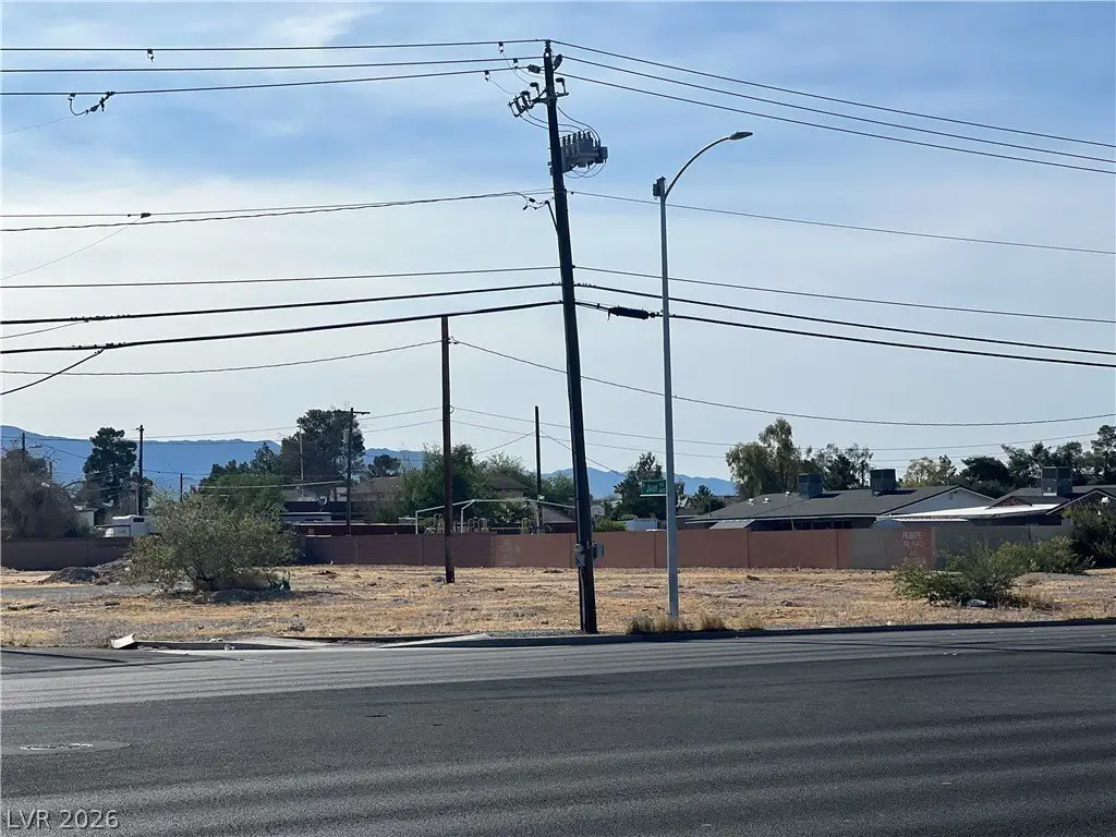 Picture 4
