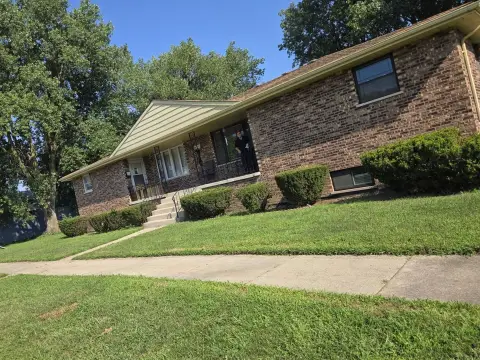 Burnham Duplex with In-Law Apartment