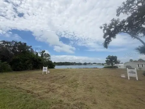 Lakefront Property in Winter Haven
