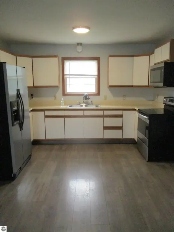 Picture 30