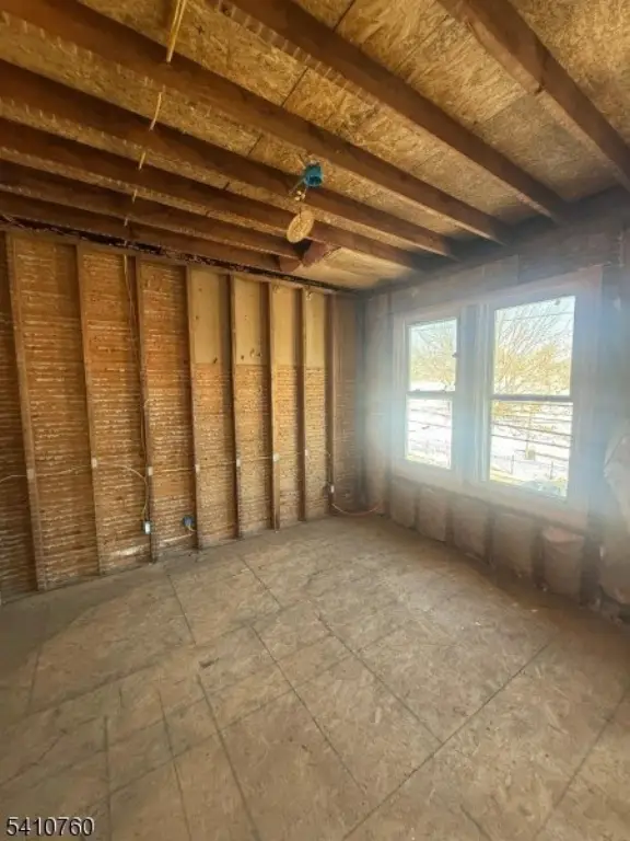 Picture 42