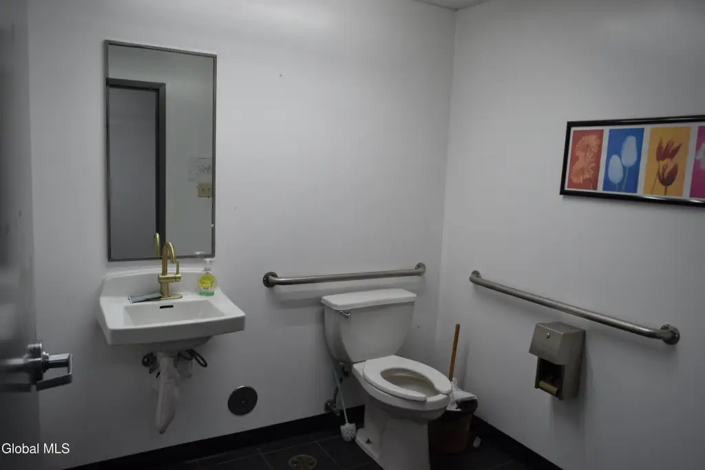 Picture 5