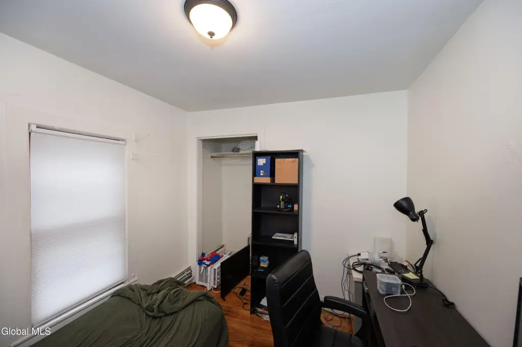 Picture 13