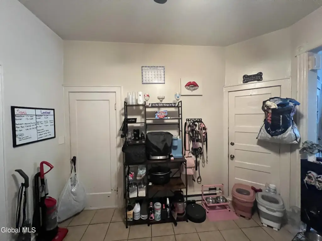 Picture 9