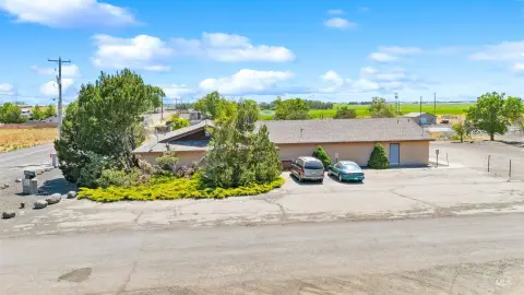 Church Facility with Flexible Layout