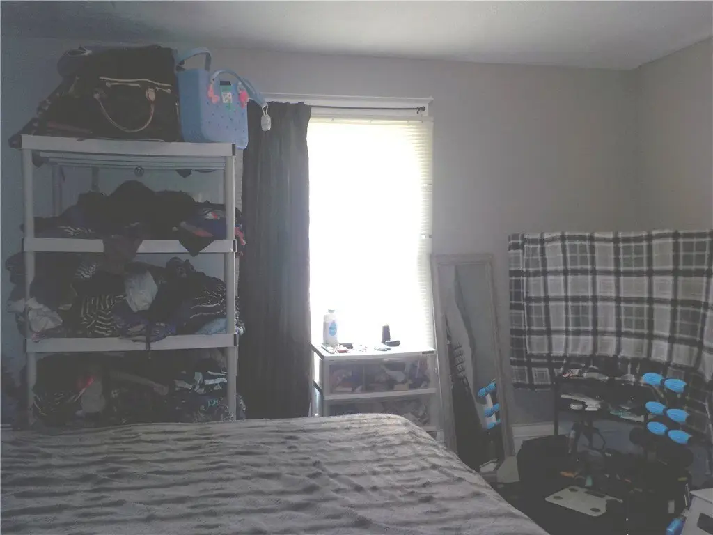 Picture 19
