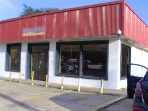 Retail Space Near Interstate Access