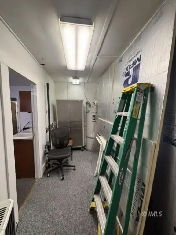 Picture 4