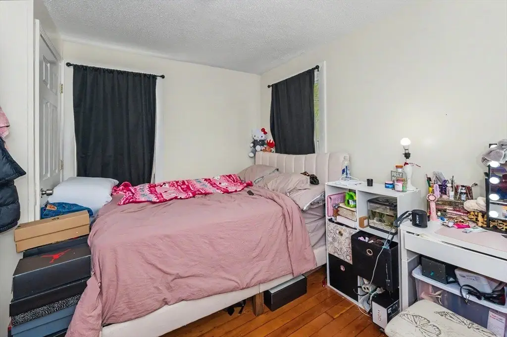 Picture 10