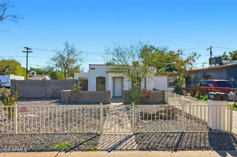 Remodeled Home with Detached Casita