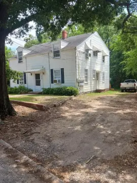 Renovated Quadplex in Historic Summerville
